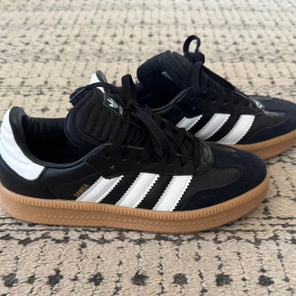 Adidas Samba Black White Gum Sole Sneakers - Picture 3 of 6